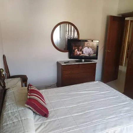 Casa Vacacional 6 Personas En *