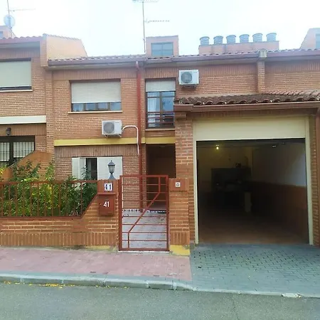 Casa Vacacional 6 Personas En *
